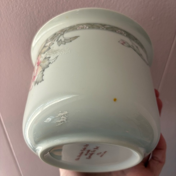 FTD Japan Porcelain Cache Pot White Pink Gray Floral Flower VINTAGE floral 4x5” - Picture 5 of 8